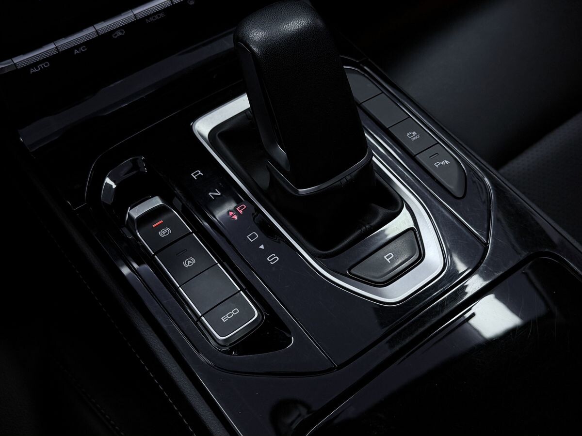 Wuling Victory 2021 - фото автомобиля