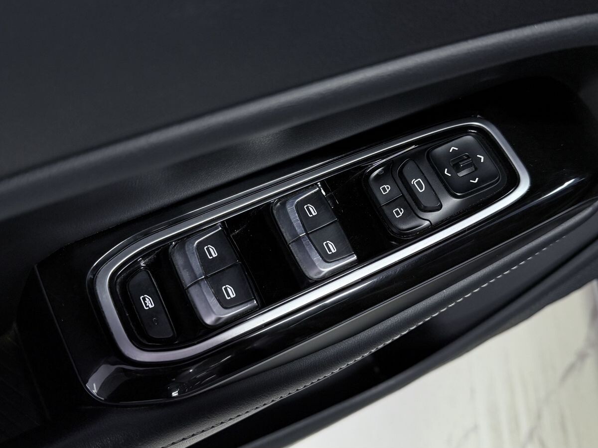 Wuling Victory 2021 - фото автомобиля