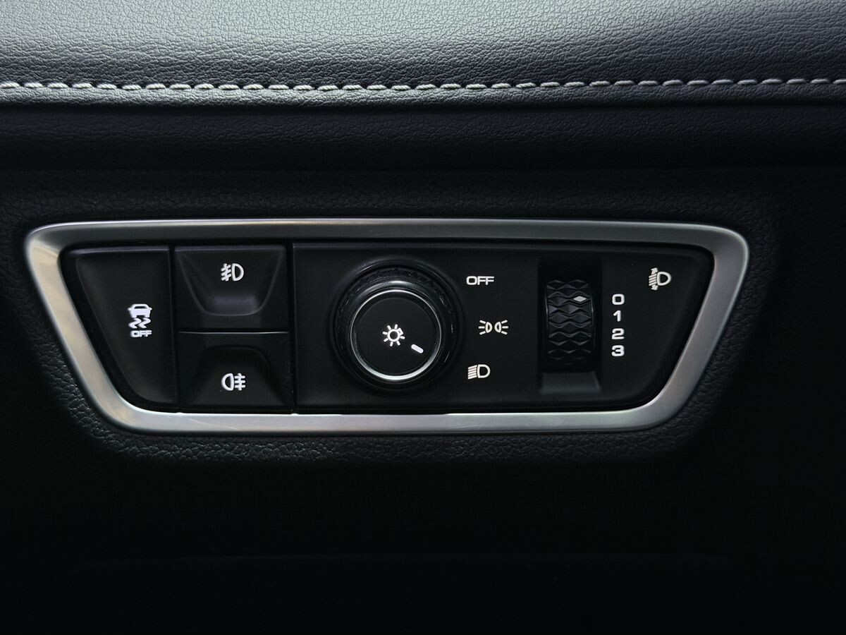 Wuling Victory 2021 - фото автомобиля