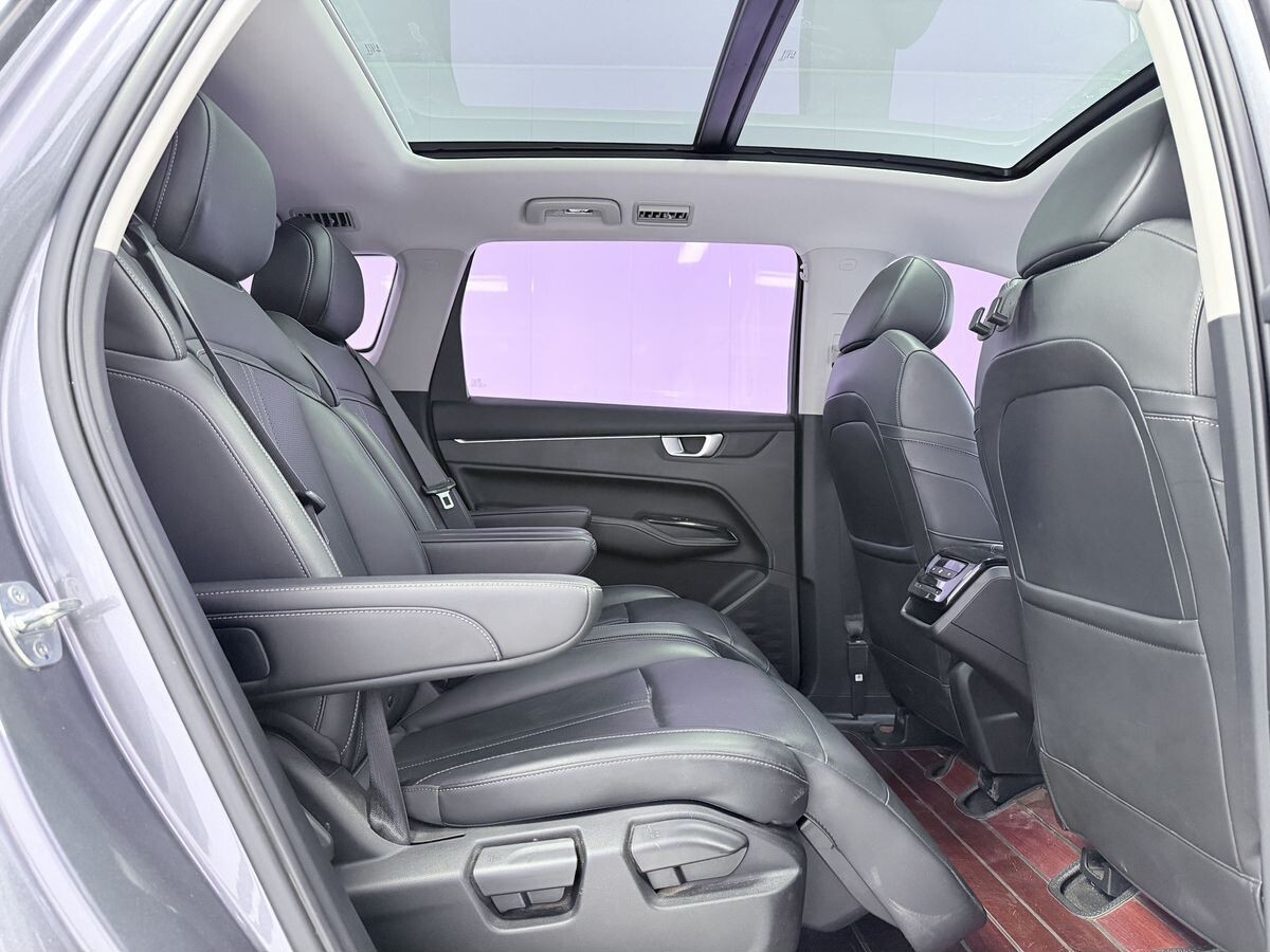 Wuling Victory 2021 - фото автомобиля