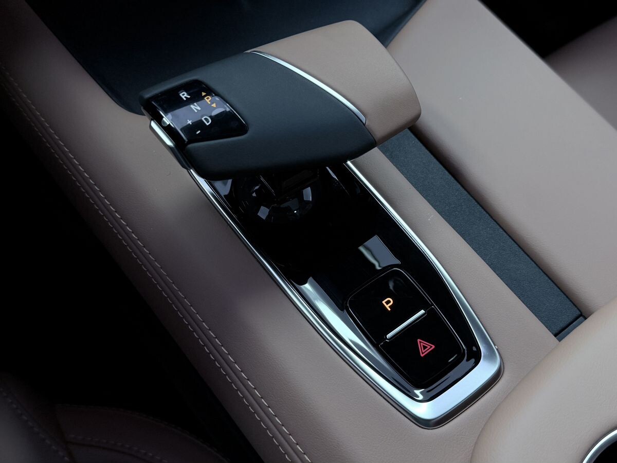 Changan UNI-Z 2026 - фото автомобиля