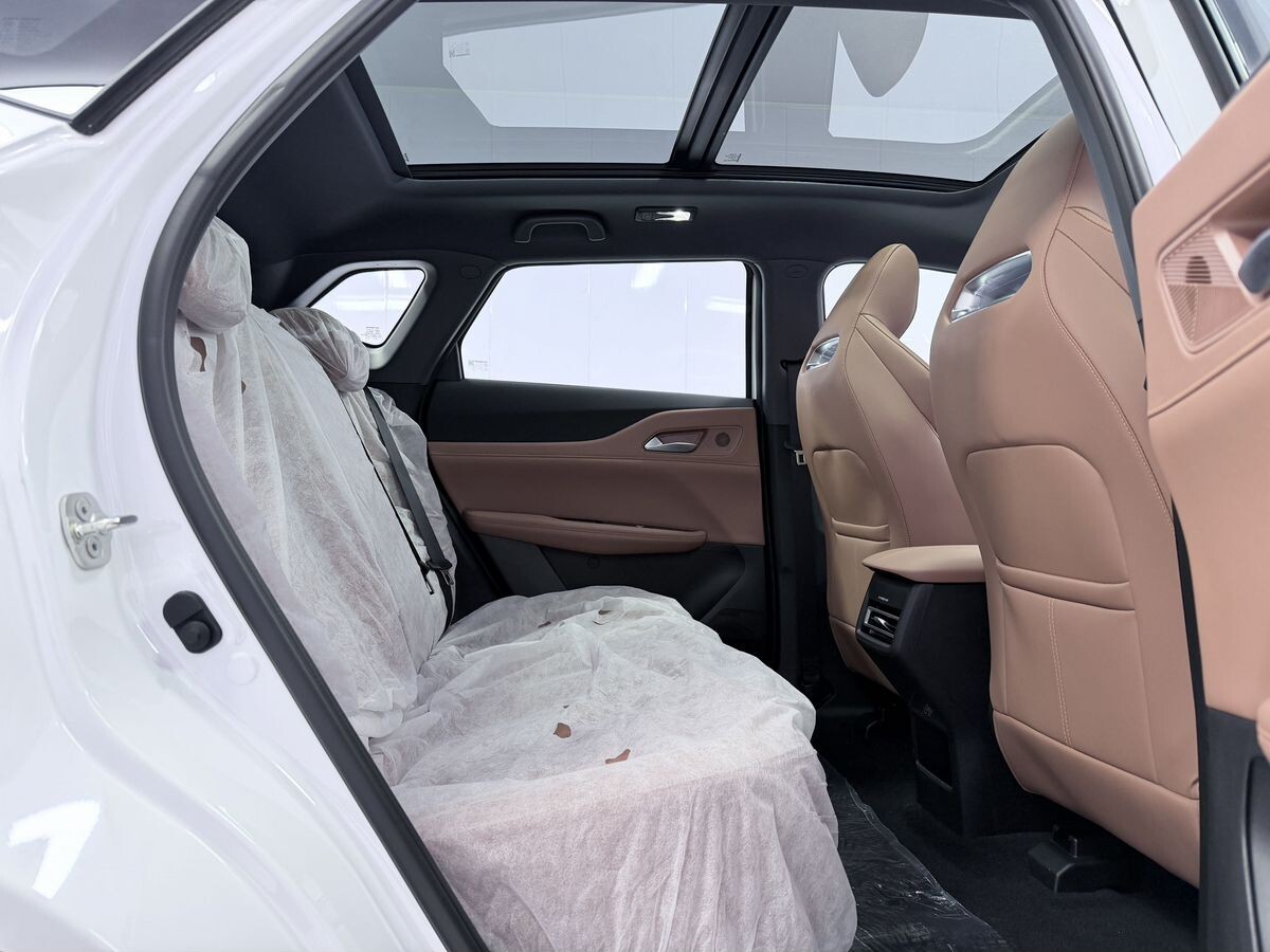 Changan UNI-Z 2026 - фото автомобиля