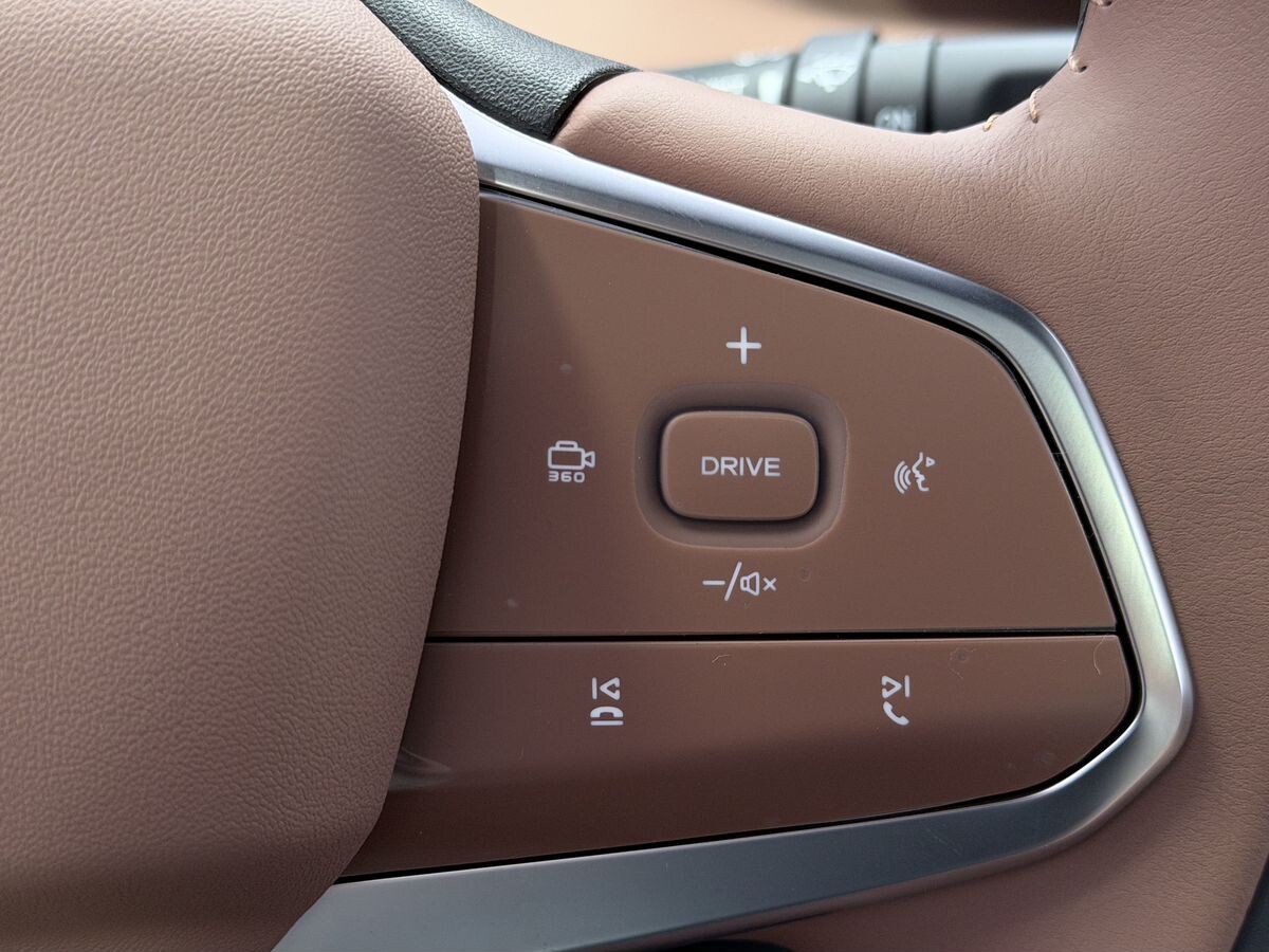 Changan UNI-Z 2026 - фото автомобиля