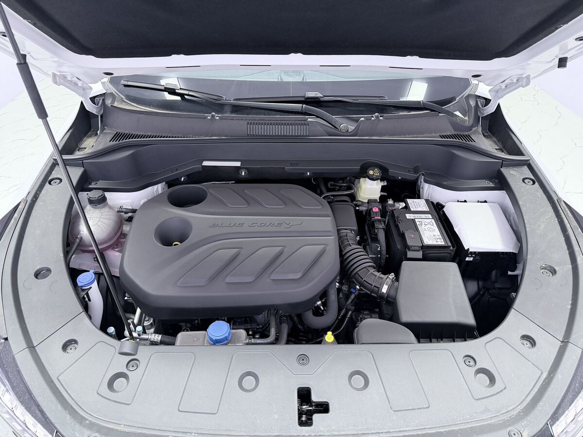 Changan UNI-Z 2026 - фото автомобиля