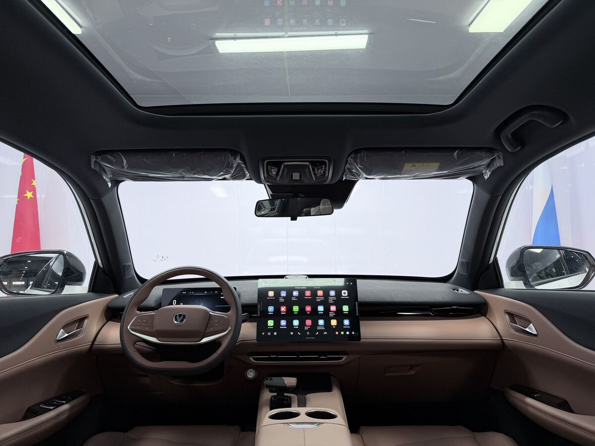 Changan UNI-Z 2026 - фото автомобиля