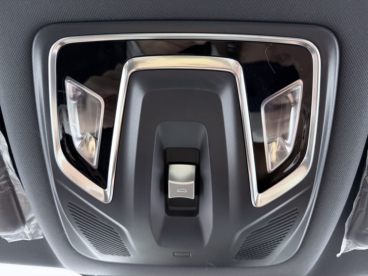 Changan UNI-Z 2026 - фото автомобиля
