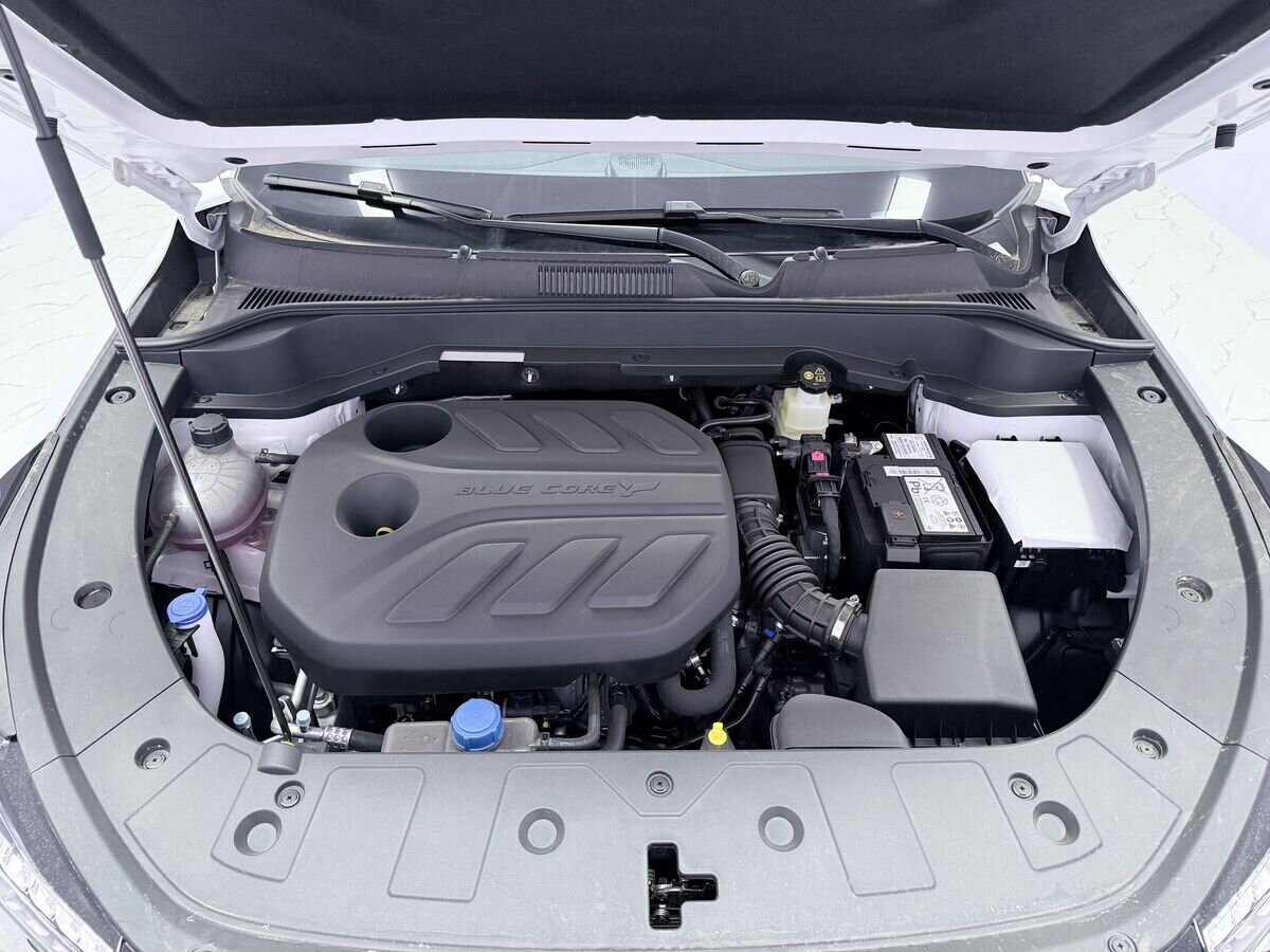Changan UNI-Z 2026 - фото автомобиля