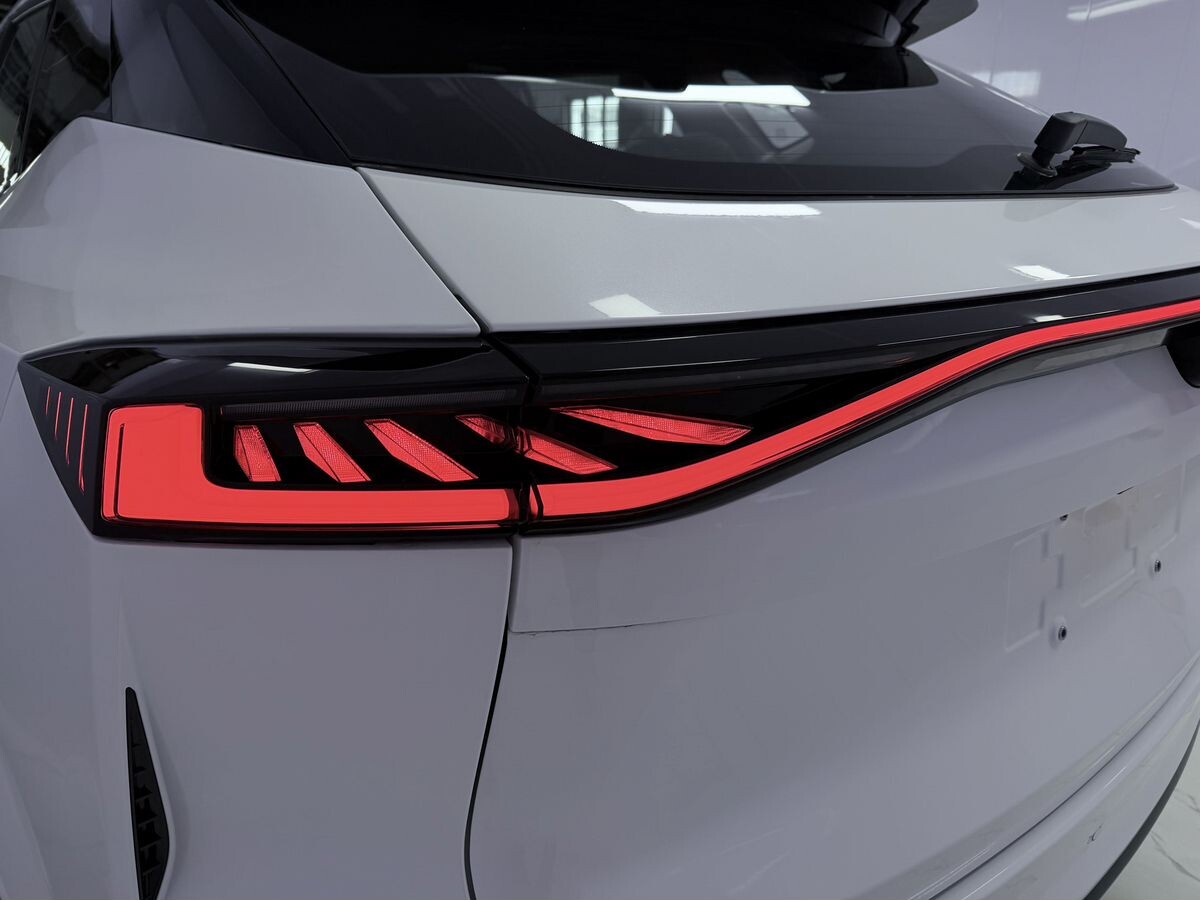 Changan UNI-Z 2026 - фото автомобиля