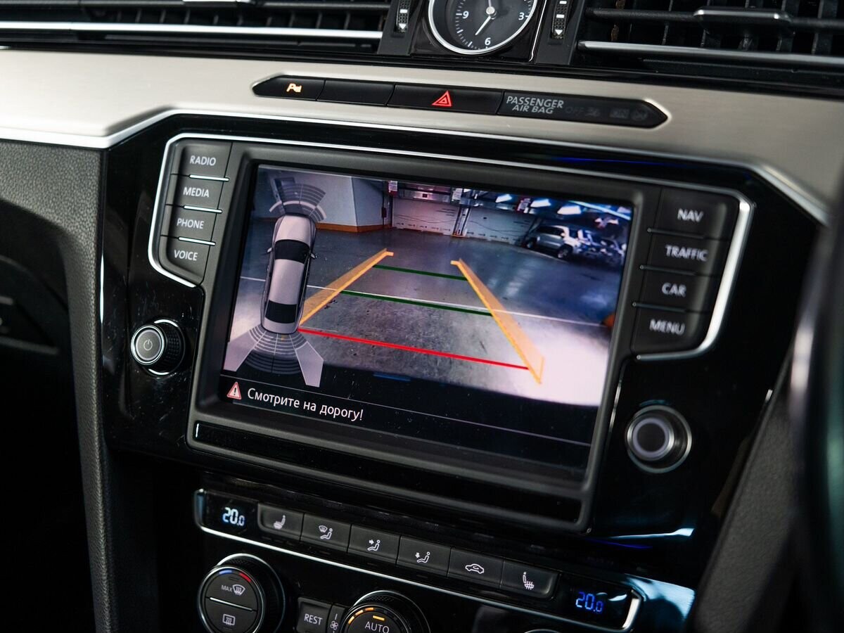 Volkswagen Passat 2016 - фото автомобиля