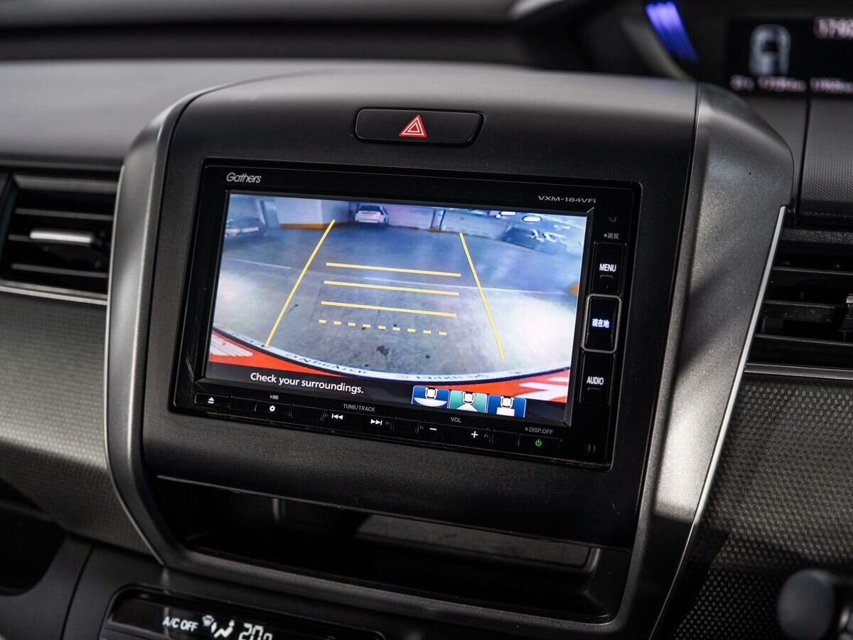 Honda Freed+ 2018 - фото автомобиля