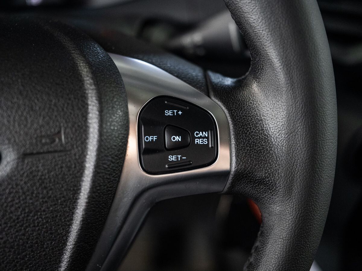 Ford EcoSport 2016 - фото автомобиля