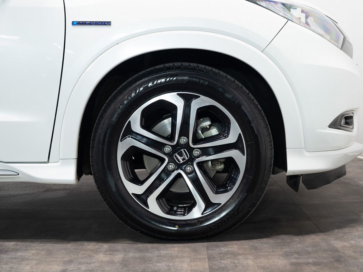 Honda Vezel 2017 - фото автомобиля