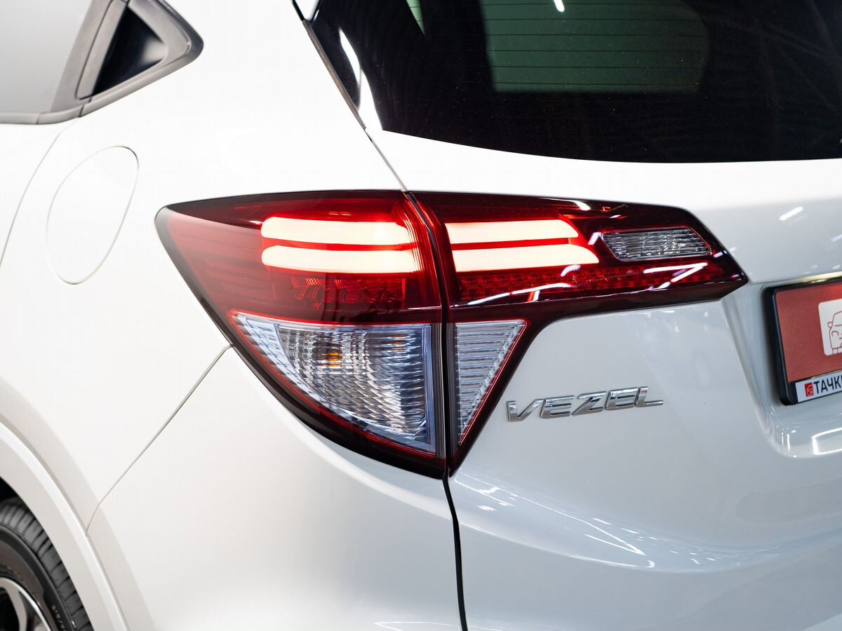 Honda Vezel 2017 - фото автомобиля