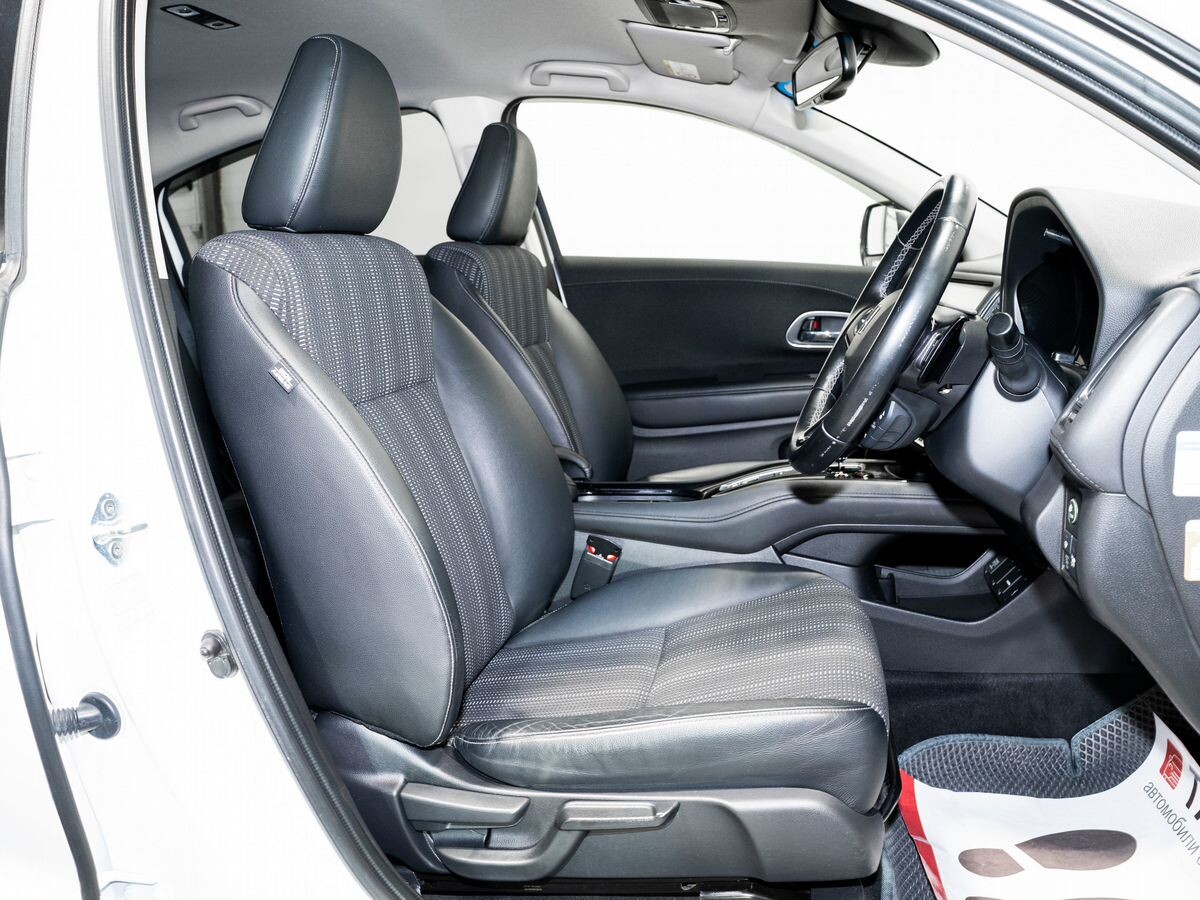 Honda Vezel 2017 - фото автомобиля