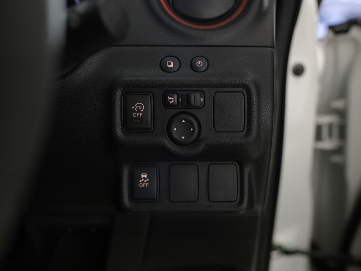 Nissan Note 2016 - фото автомобиля