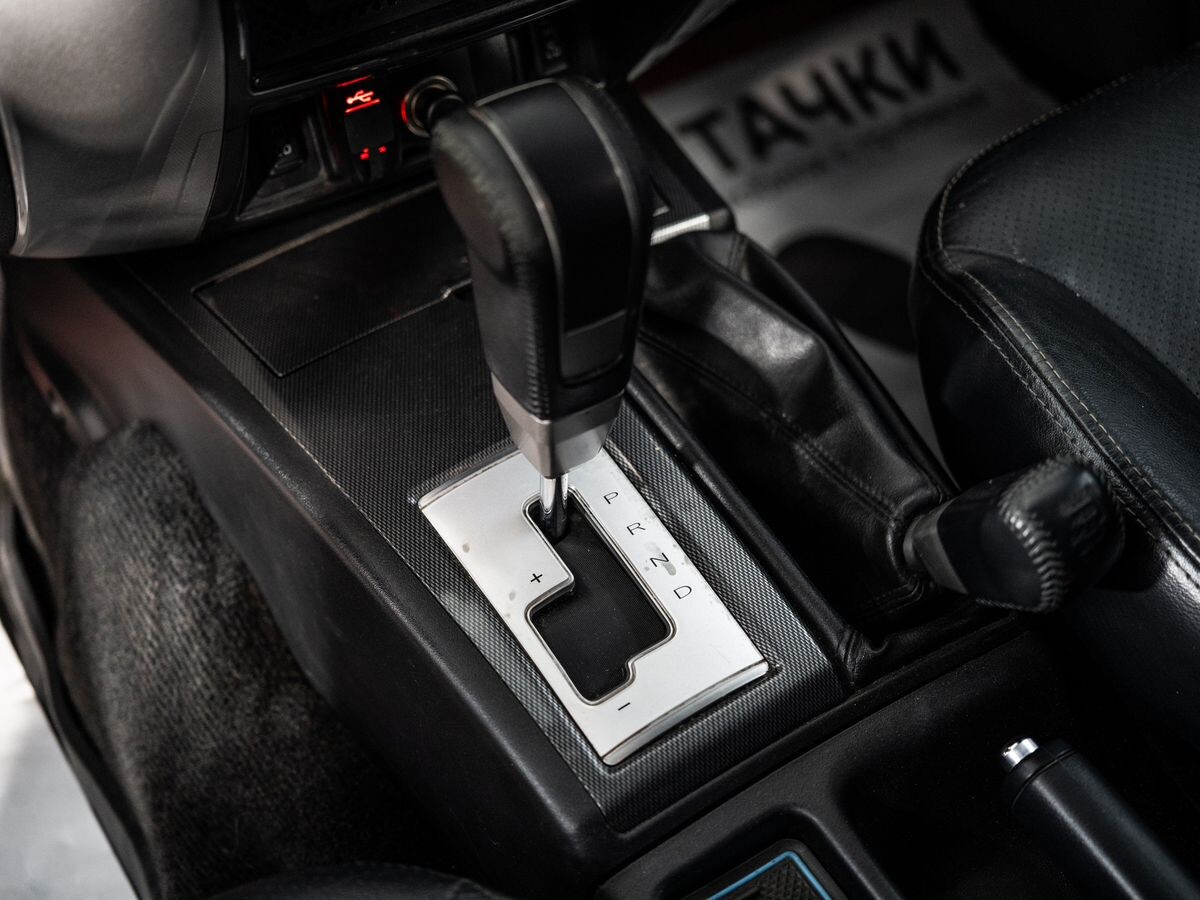 Mitsubishi Pajero Sport 2014 - фото автомобиля
