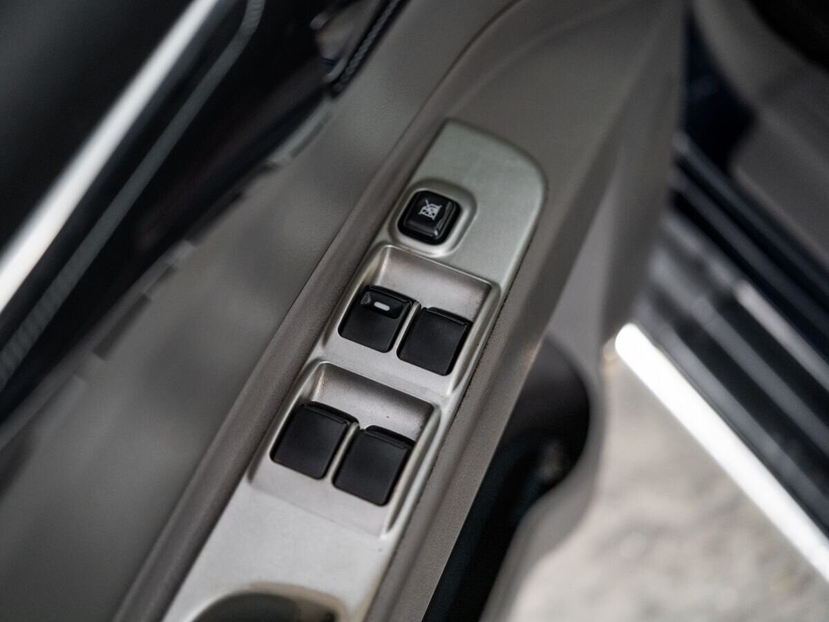 Mitsubishi Pajero Sport 2014 - фото автомобиля