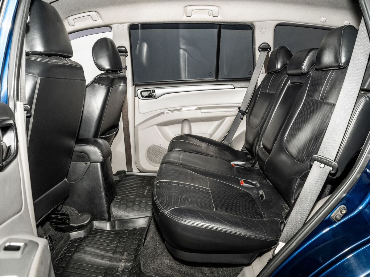 Mitsubishi Pajero Sport 2014 - фото автомобиля