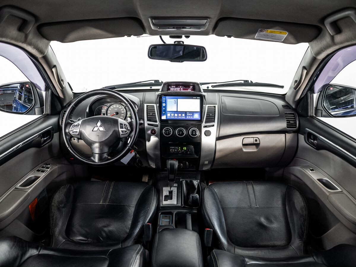 Mitsubishi Pajero Sport 2014 - фото автомобиля