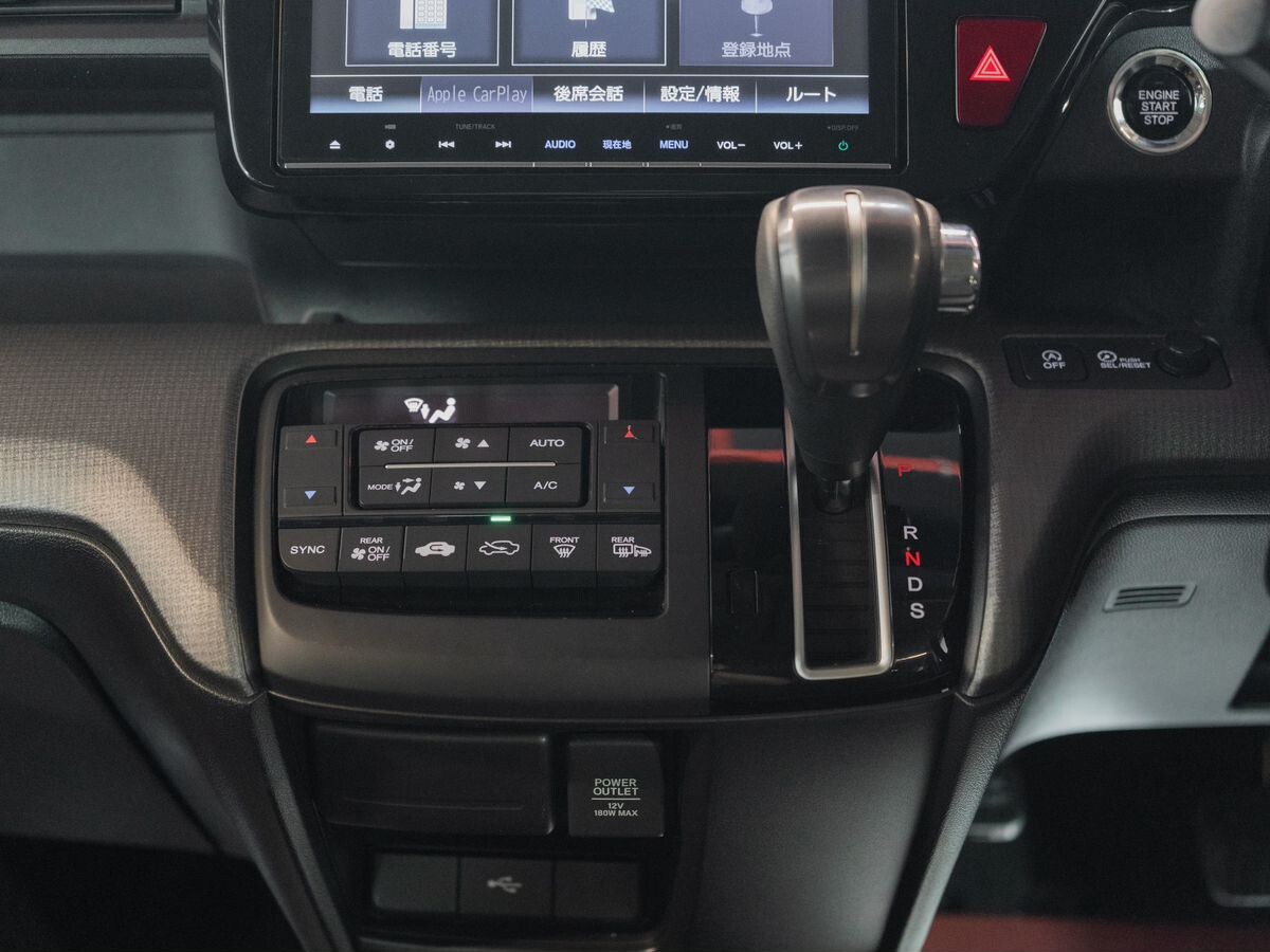 Honda Stepwgn 2017 - фото автомобиля