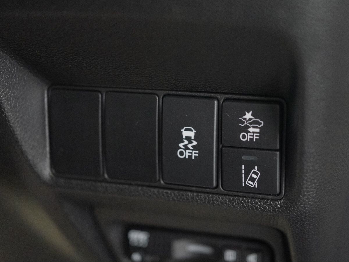 Honda Stepwgn 2017 - фото автомобиля