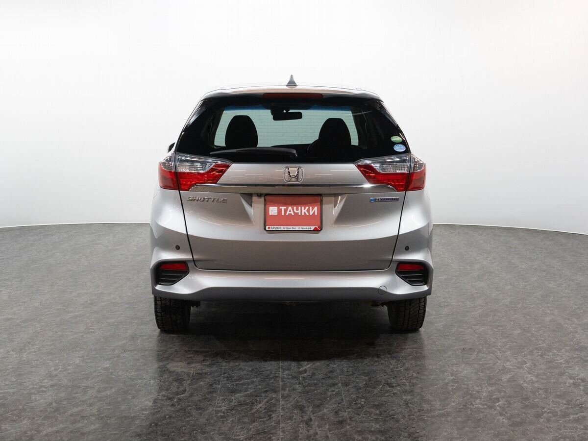 Honda Shuttle 2017 - фото автомобиля