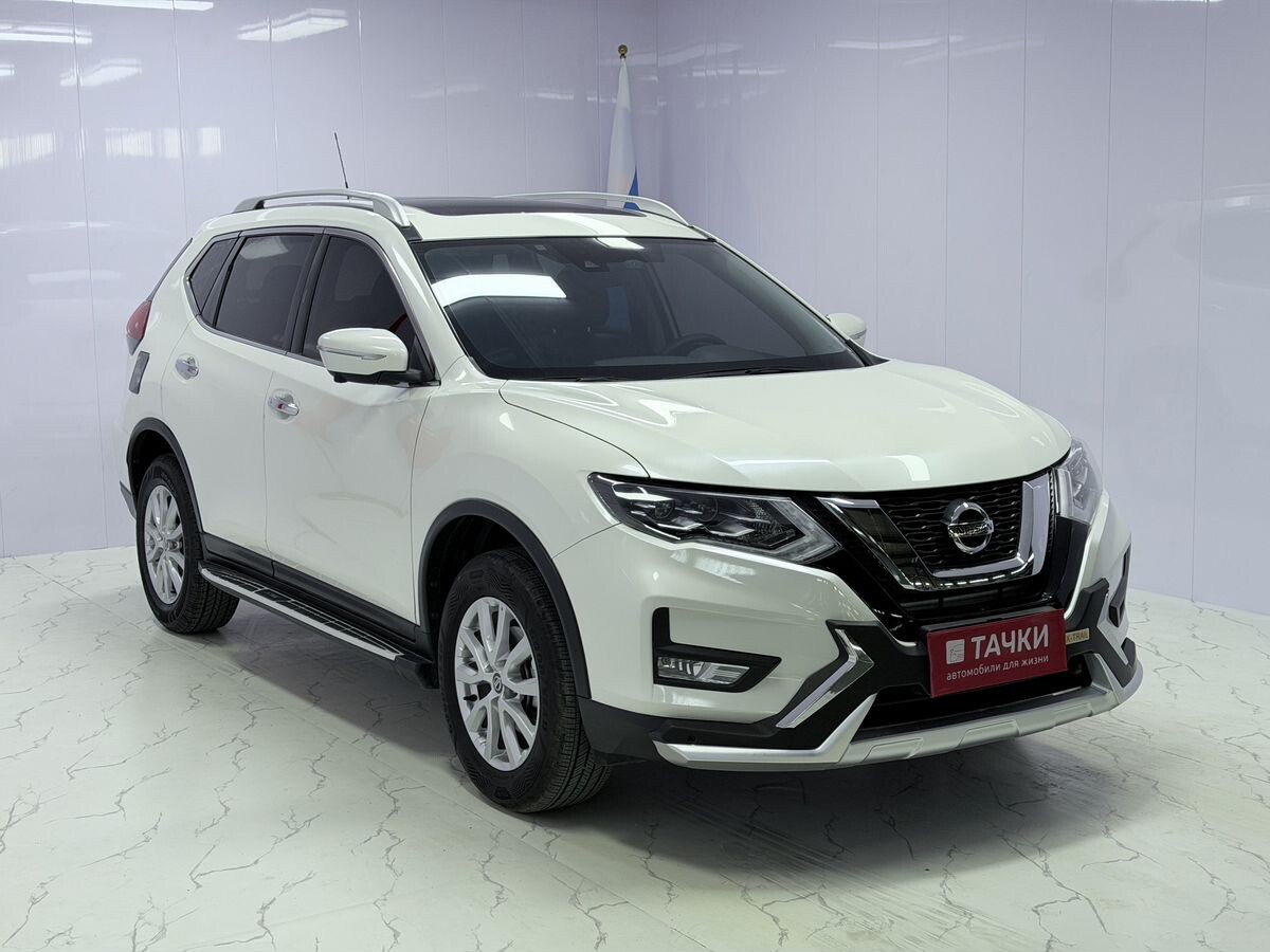 Nissan X-Trail 2022 - фото автомобиля
