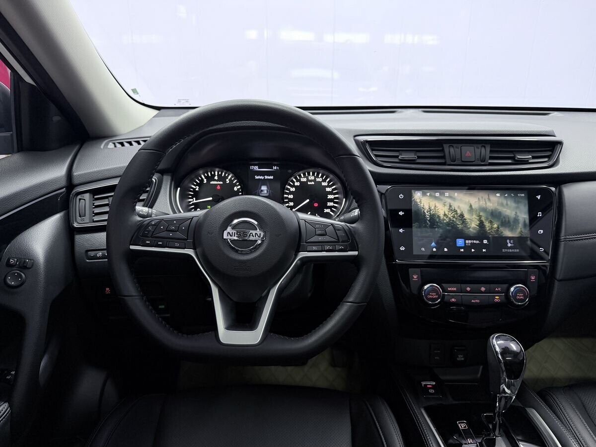 Nissan X-Trail 2022 - фото автомобиля