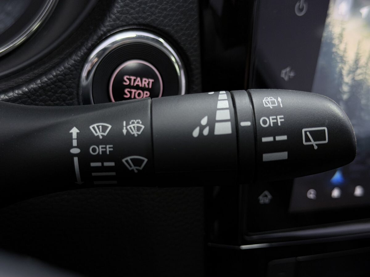 Nissan X-Trail 2022 - фото автомобиля