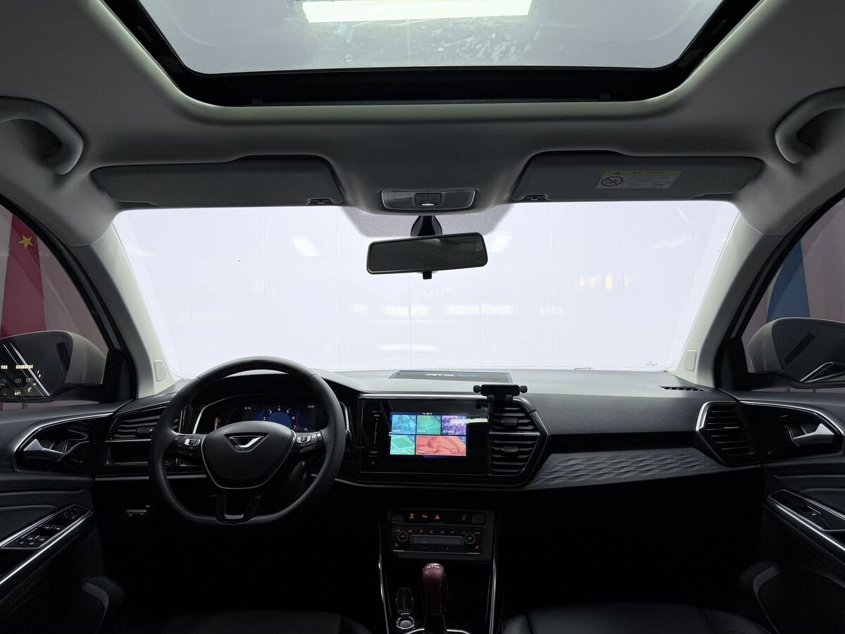 Jetta VS5 2021 - фото автомобиля