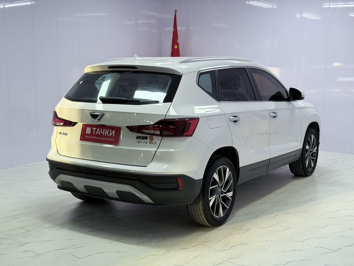 Jetta VS5 2021 - фото автомобиля
