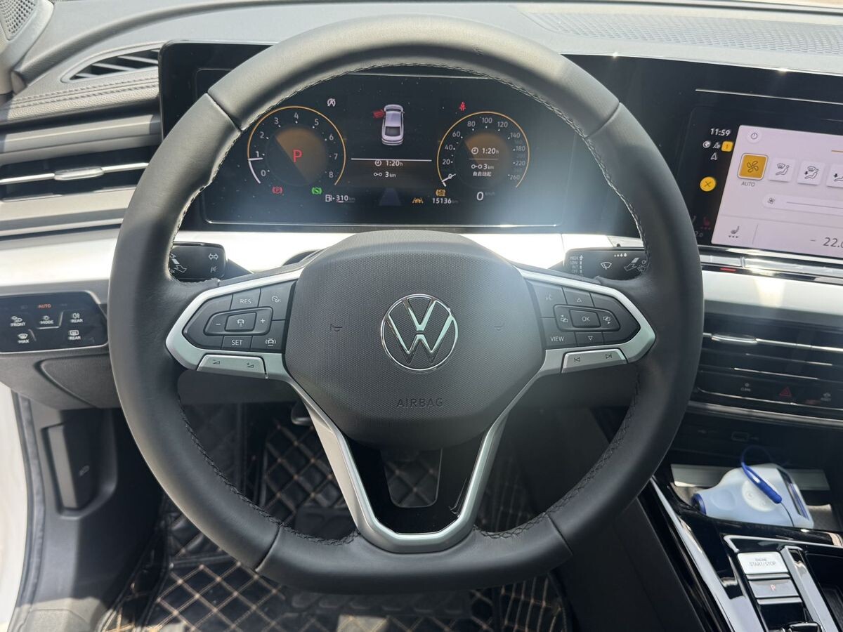 Volkswagen Lamando L 2022 - фото автомобиля