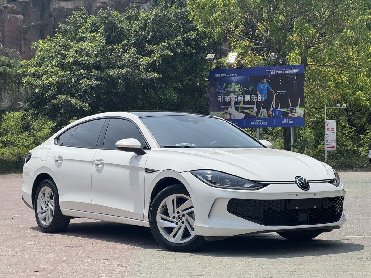 Volkswagen Lamando L 2022 - фото автомобиля