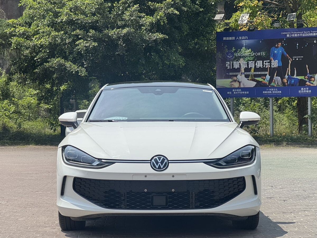 Volkswagen Lamando L 2022 - фото автомобиля