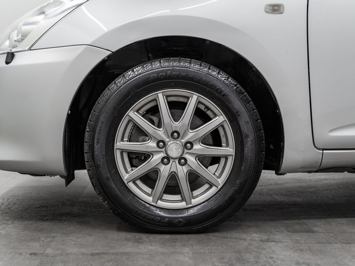 Toyota Wish 2008 - фото автомобиля