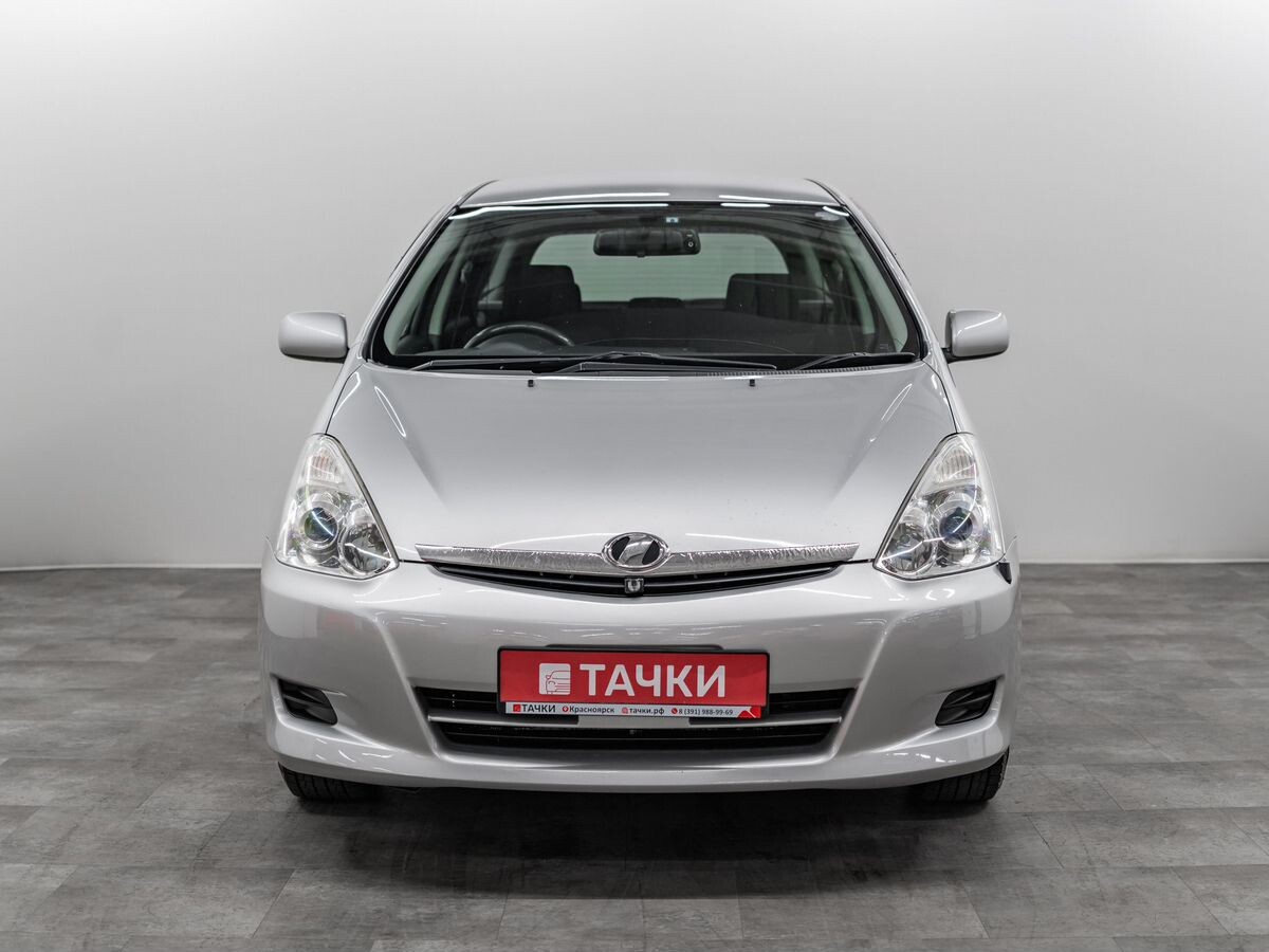 Toyota Wish 2008 - фото автомобиля