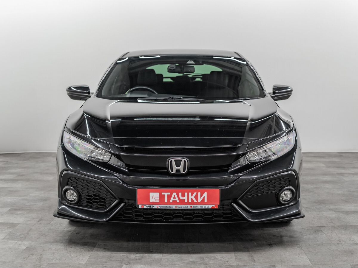 Honda Civic 2018 - фото автомобиля