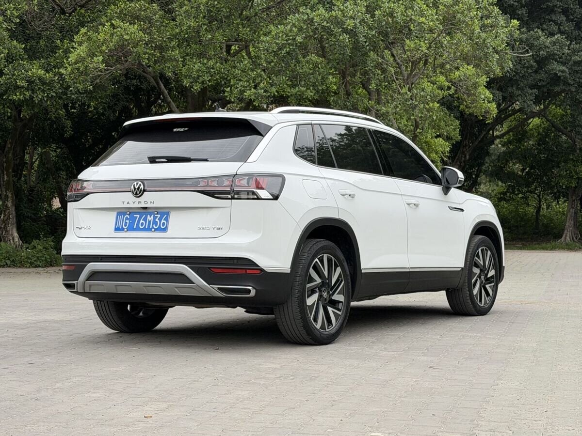 Volkswagen Tayron 2022 - фото автомобиля