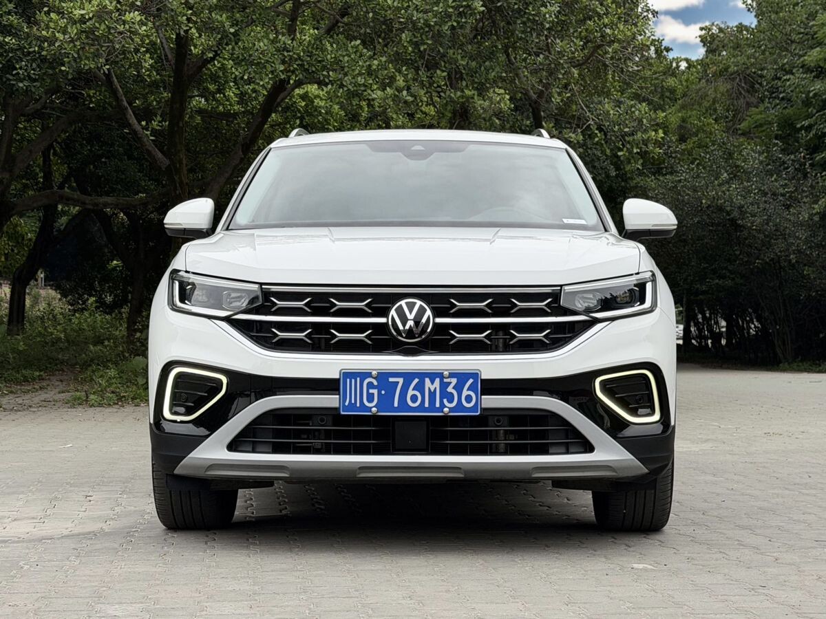 Volkswagen Tayron 2022 - фото автомобиля