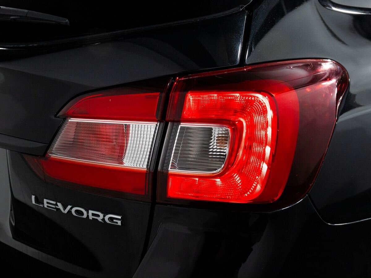 Subaru Levorg 2016 - фото автомобиля