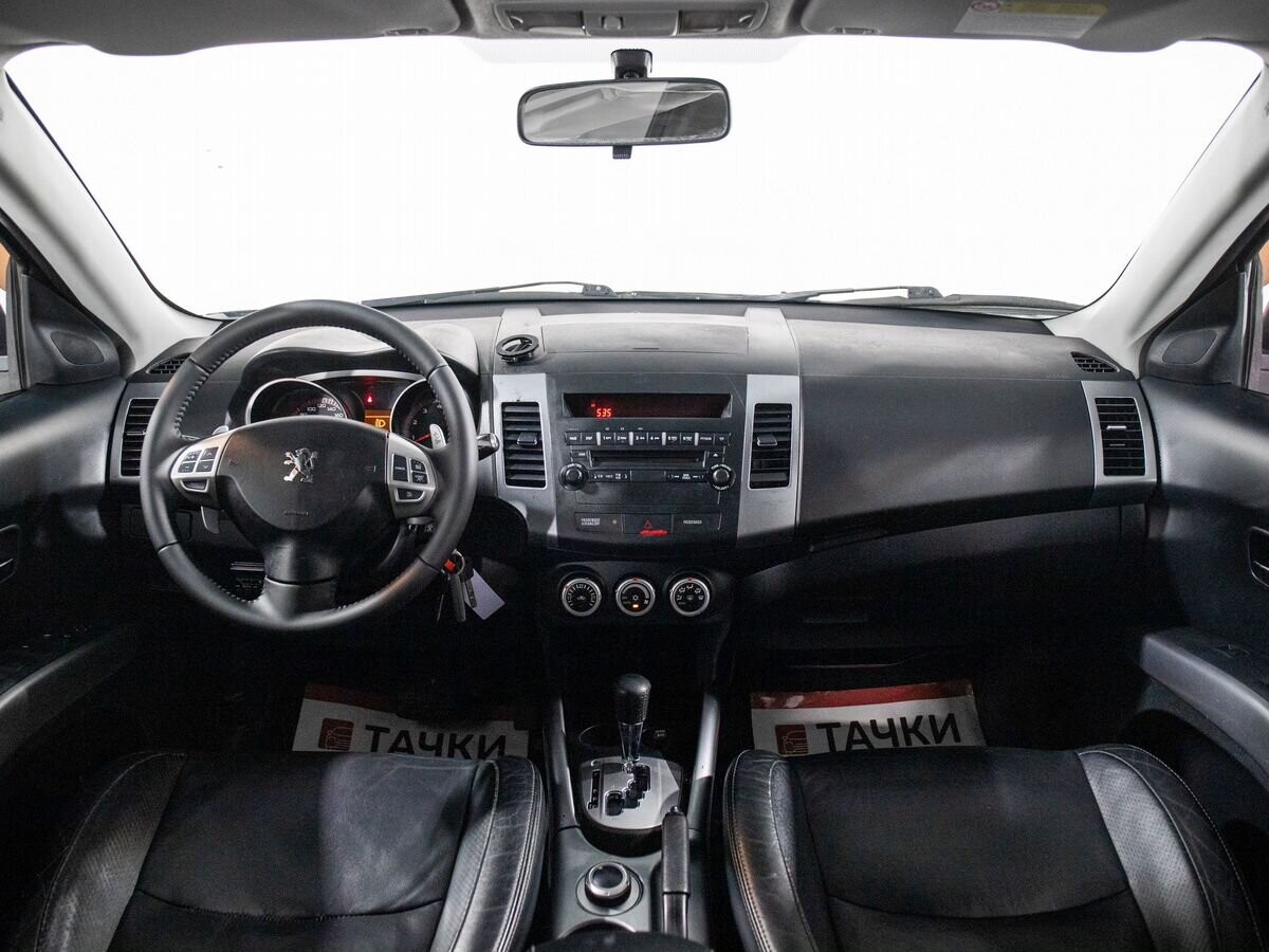 Peugeot 4007 2008 - фото автомобиля