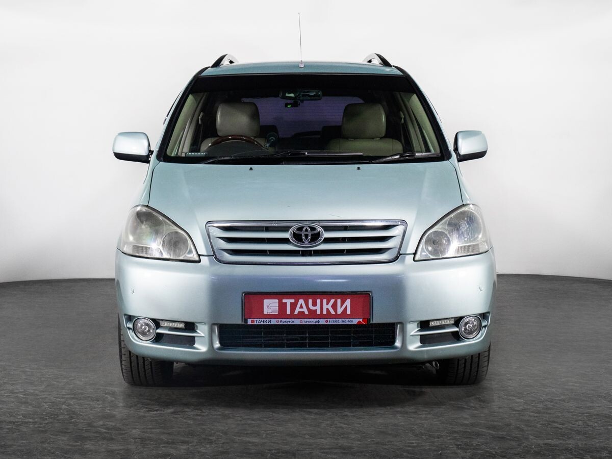 Toyota Picnic 2003 - фото автомобиля