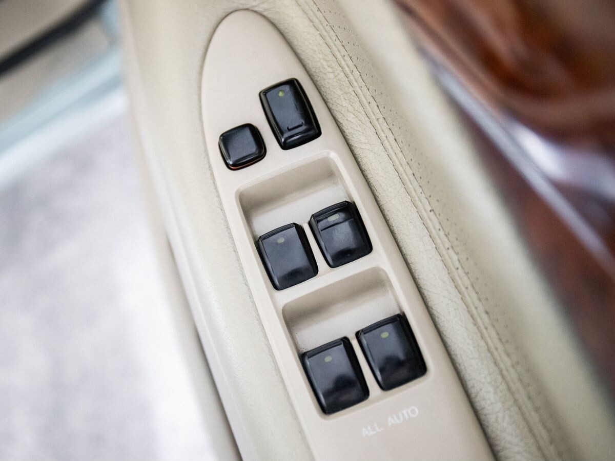 Toyota Picnic 2003 - фото автомобиля