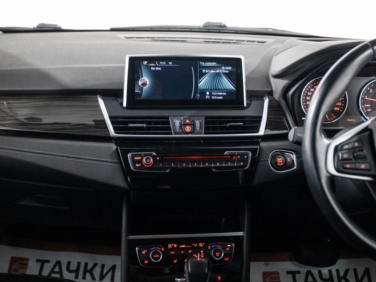 BMW 2-Series Active Tourer 2015 - фото автомобиля