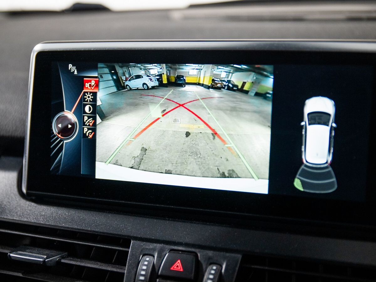 BMW 2-Series Active Tourer 2015 - фото автомобиля