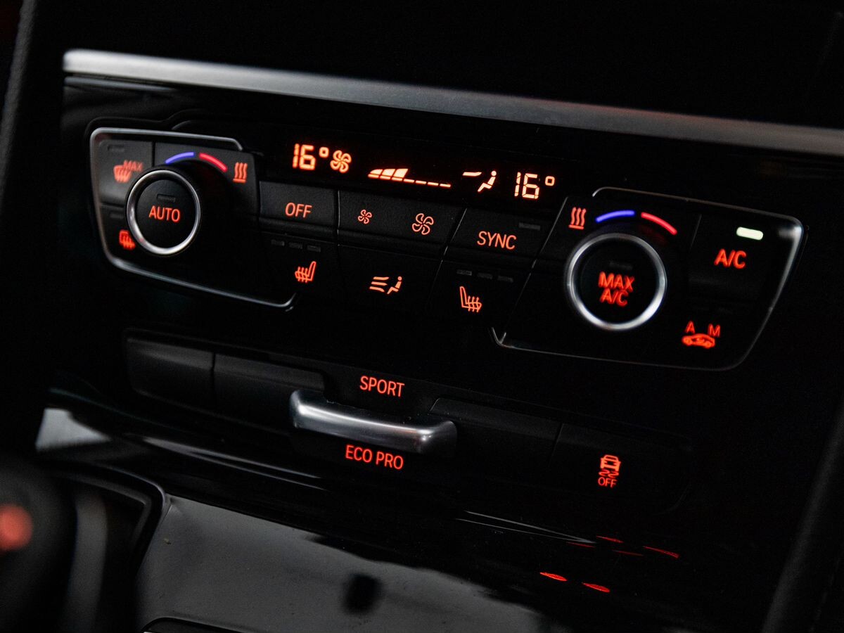 BMW 2-Series Active Tourer 2015 - фото автомобиля