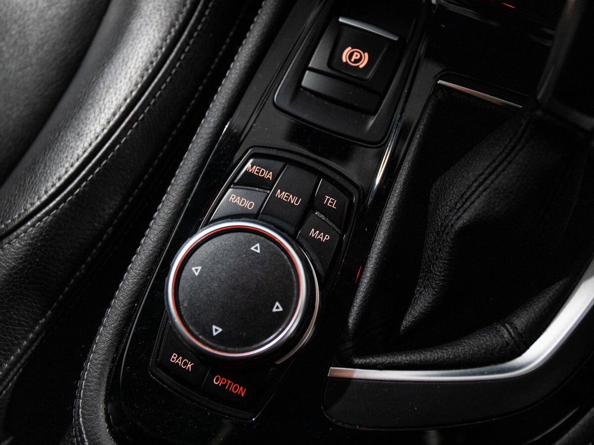 BMW 2-Series Active Tourer 2015 - фото автомобиля