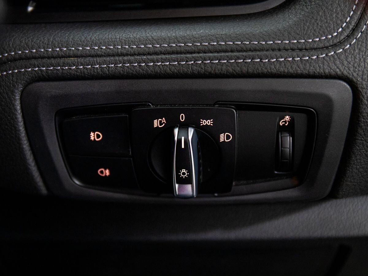 BMW 2-Series Active Tourer 2015 - фото автомобиля