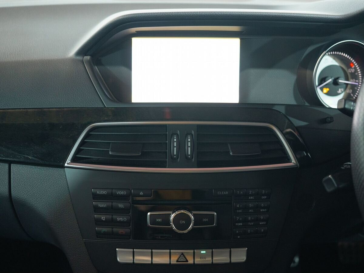 Mercedes-Benz C-Class 2011 - фото автомобиля