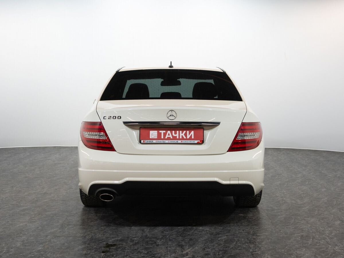 Mercedes-Benz C-Class 2011 - фото автомобиля